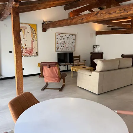 Apartment Mariano Granados 1 *