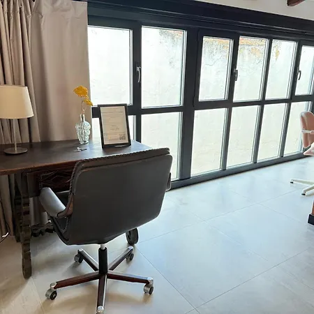 Mariano Granados 1 Apartment